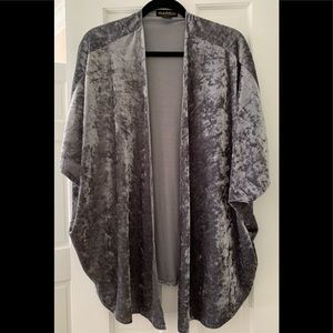 Gorgeous Silver Velour Jacket Cape Drape One Size